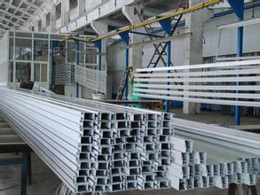东莞工业铝型材生产车间